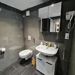 Check-inn - 24-7h Apart-hotel *