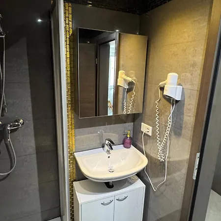Aparthotel Check-inn - 24-7h Essen